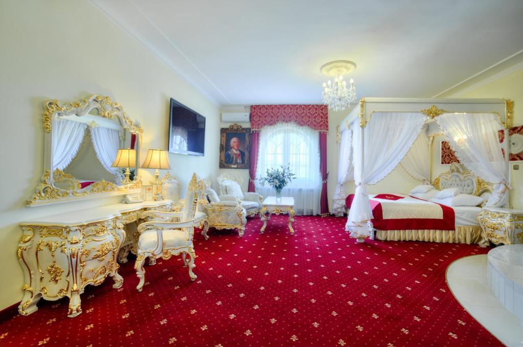 Hotel Krolewski Janów Lubelski Habitación foto
