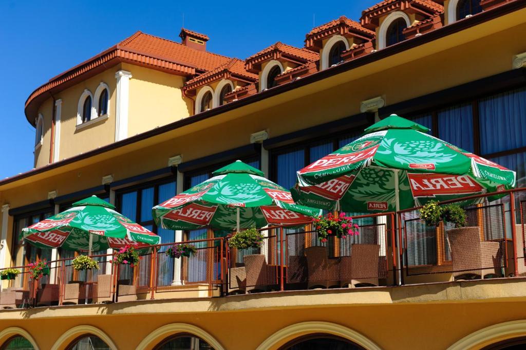 Hotel Krolewski Janów Lubelski Exterior foto